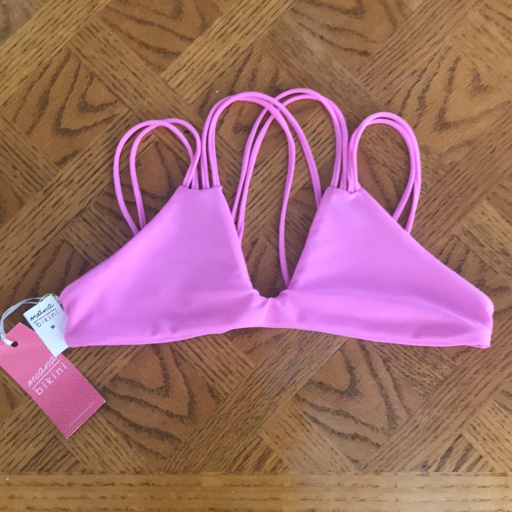 NWT✨Moana Lulu Top